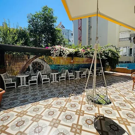 Otel Queen Alanya