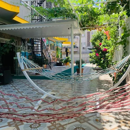 Queen Ξενοδοχείο