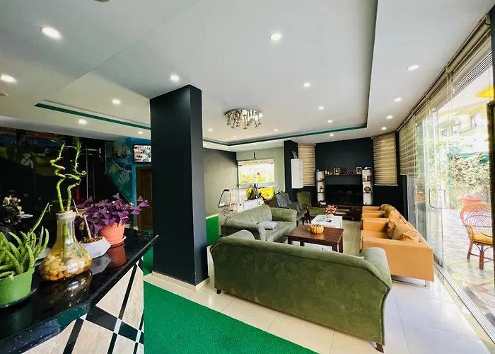 فندق Queen ألانيا