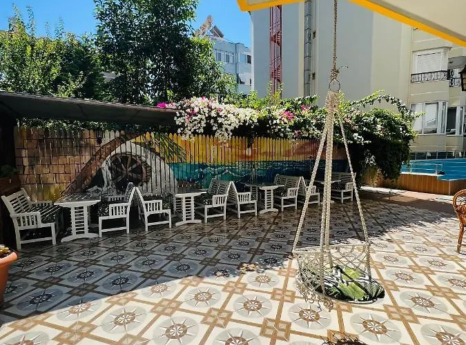 Hotel Queen Alanya